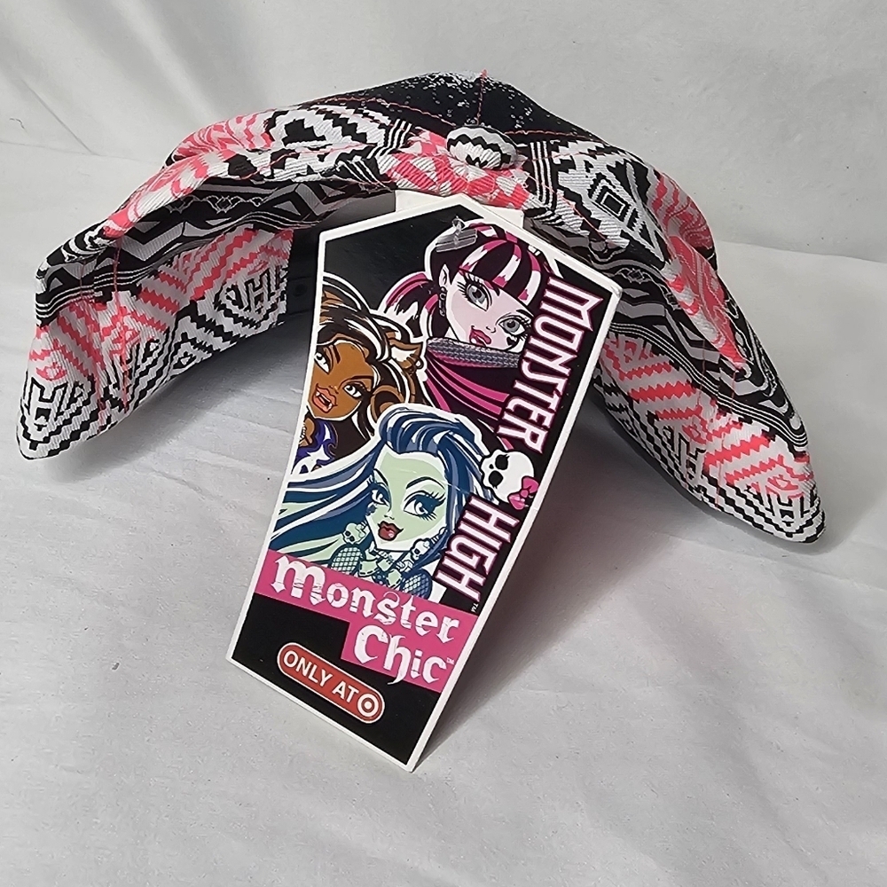 Monster High Monster Chic Hat Target Exclusive Snapback Skullette Fair Isle Rare - Picture 3 of 7